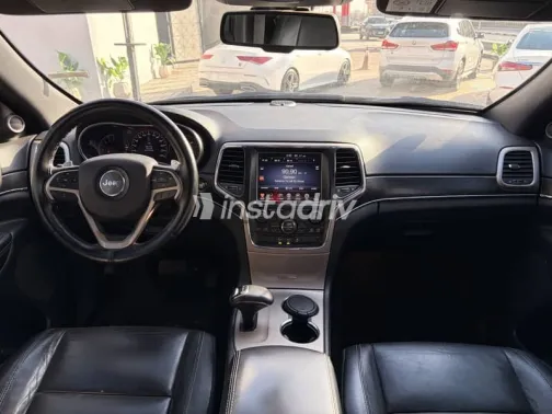 Jeep Grand Cherokee 2015 Gray Used for Sale - 2