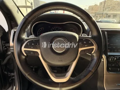 Jeep Grand Cherokee 2015 Gray Used for Sale - 6