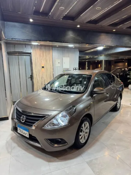 Nissan Sunny 2022 Brown Used for Sale - 5