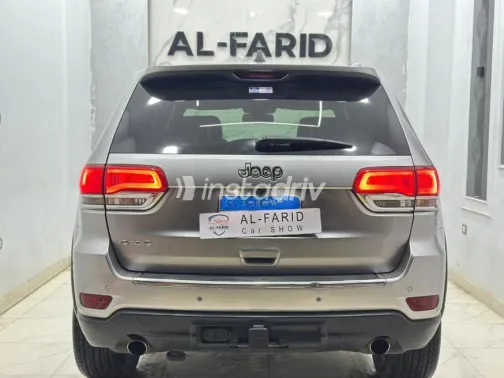 Jeep Grand Cherokee 2016 Beige Used for Sale - 3