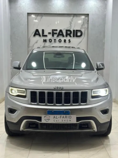 Jeep Grand Cherokee 2016 Beige Used for Sale - 5