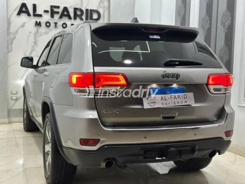 Jeep Grand Cherokee 2016 Beige Used for Sale - 6