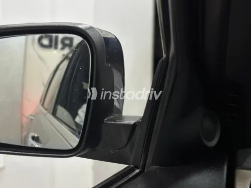 Jeep Grand Cherokee 2016 Beige Used for Sale - 8