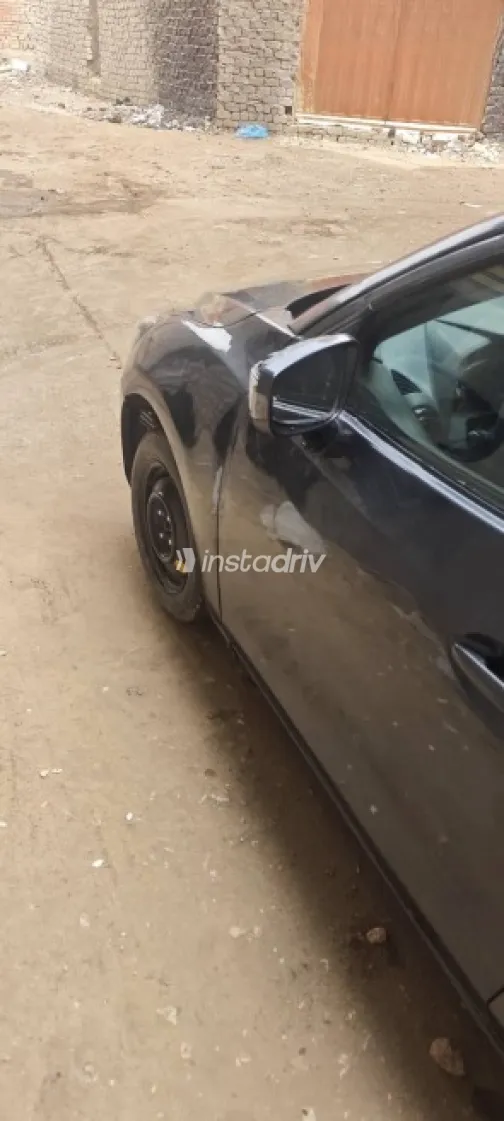 مازدا 2 2016 رمادي مستعملة للبيع - 4