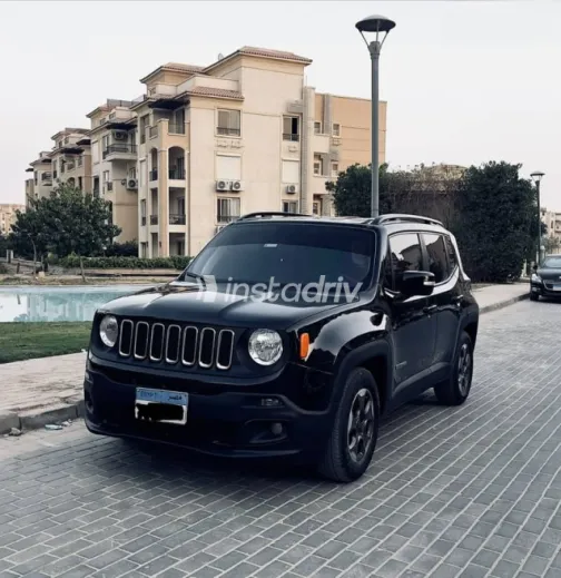 Jeep Renegade 2018 White Used for Sale - 5