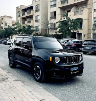 Jeep Renegade 2018 White Used for Sale