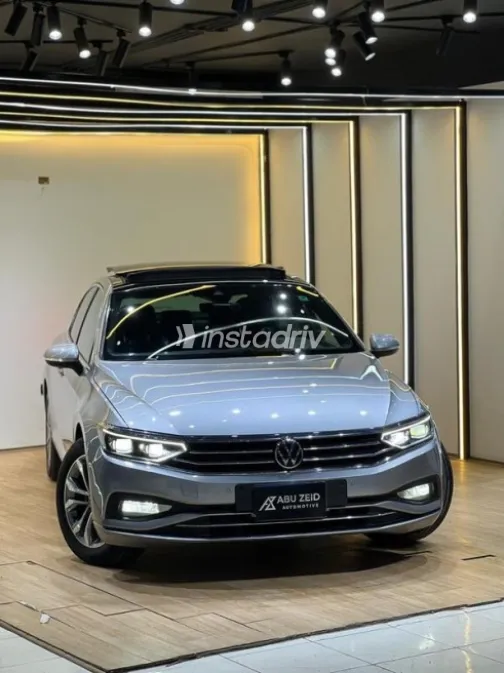 Volkswagen Passat 2022 Silver Used for Sale - 1