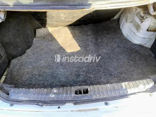 Daewoo Nubira 2 2003 White Used for Sale - 5