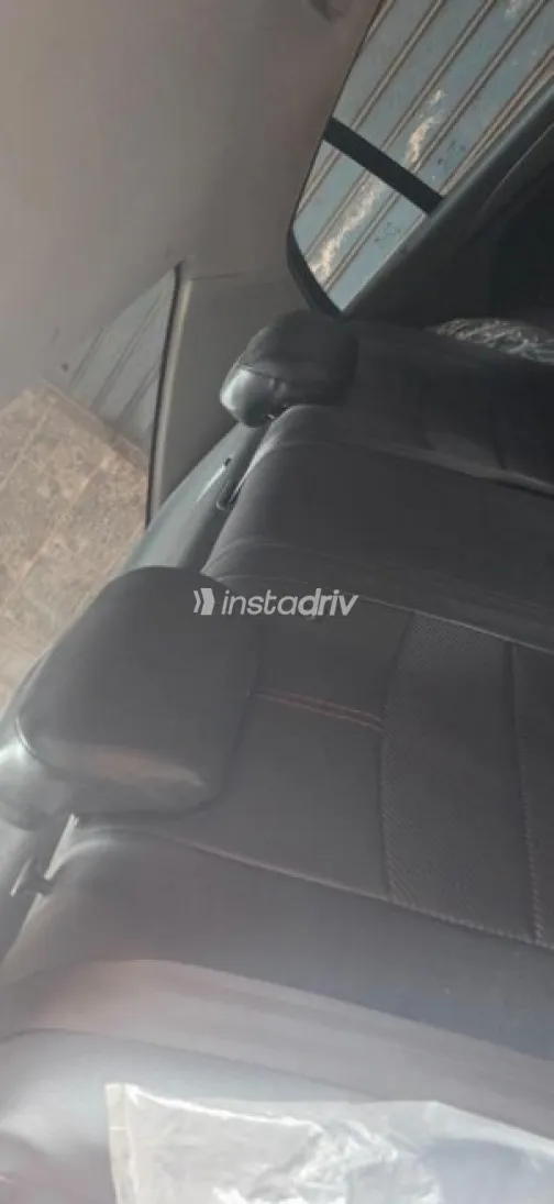شيرى اريزو 5 2025 أبيض مستعملة للبيع - 4