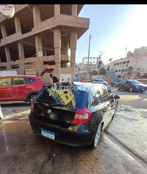 بي ام دبليو 116 2005 أسود مستعملة للبيع - 2
