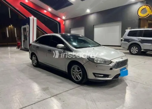 Ford Focus 2014 Silver Used for Sale - 10