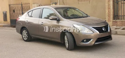نيسان صنى 2020 برونزي مستعملة للبيع - 3