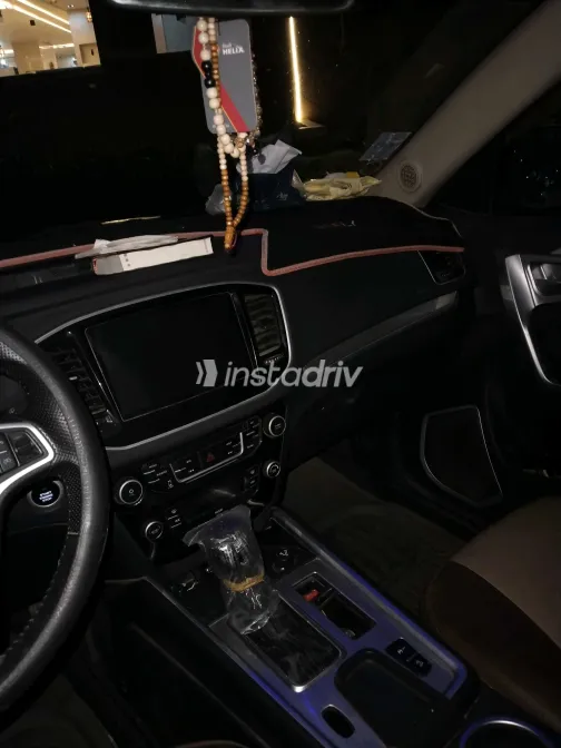 جيلي X7 2019 بني مستعملة للبيع - 5