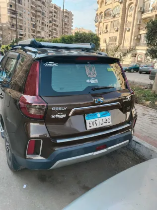 جيلي X7 2019 بني مستعملة للبيع