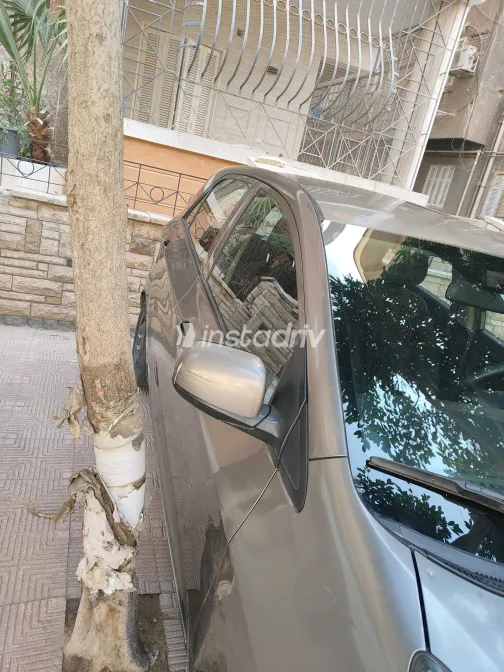 Kia Picanto 2013 Gray Used for Sale - 2