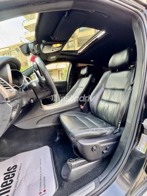 Jeep Grand Cherokee 2016 Black Used for Sale - 6