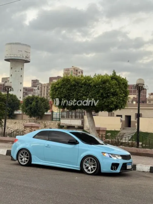Kia Cerato Koup 2013 White Used for Sale - 5