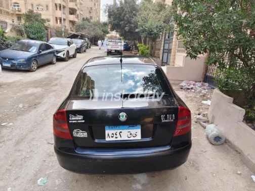 سكودا اوكتافيا A5 2005 أسود مستعملة للبيع - 4