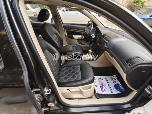 سكودا اوكتافيا A5 2005 أسود مستعملة للبيع - 9
