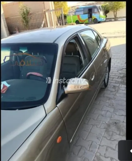 Daewoo Leganza 2002 Gold Used for Sale - 2