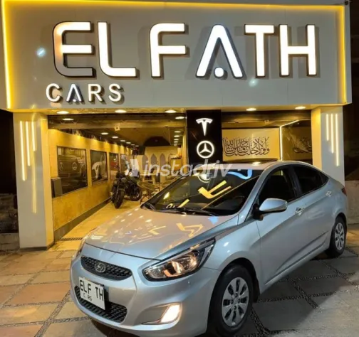 Hyundai Accent 2025 Silver Used for Sale - 6