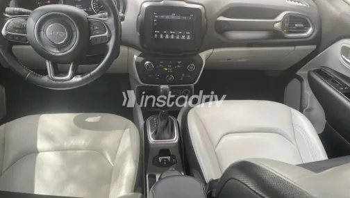 جيب رينيجيد 2020 أزرق غامق مستعملة للبيع - 4