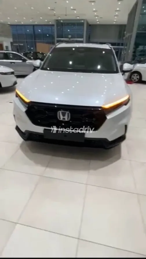 هوندا CRV 2024 أبيض مستعملة للبيع - 3