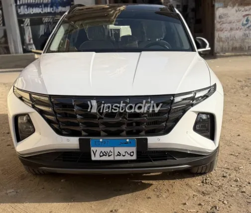 Hyundai Tucson 2023 White Used for Sale - 2