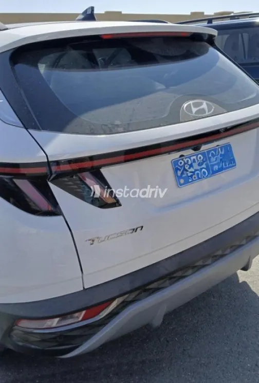 Hyundai Tucson 2023 White Used for Sale - 4