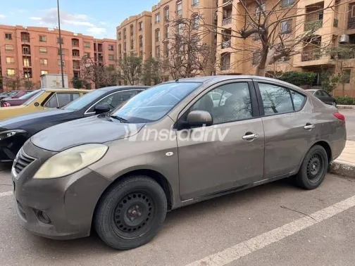 Nissan Sunny 2015 Gray Used for Sale - 4