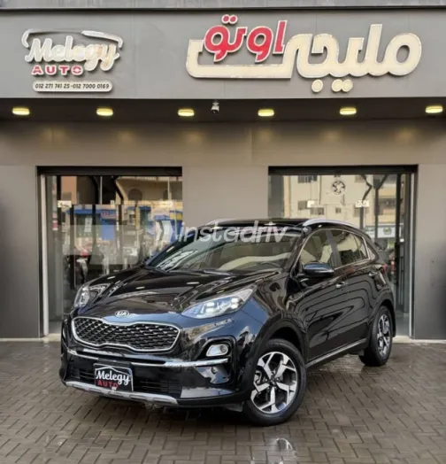 كيا سبورتاج 2020 أسود مستعملة للبيع - 2