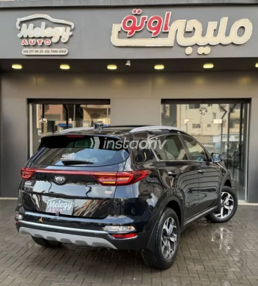 كيا سبورتاج 2020 أسود مستعملة للبيع - 6