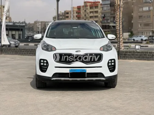Kia Sportage 2017 White Used for Sale - 1
