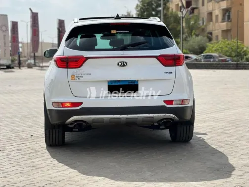 Kia Sportage 2017 White Used for Sale - 2