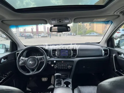 Kia Sportage 2017 White Used for Sale - 7