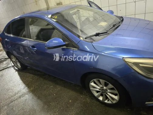 شيرى اريزو 5 2021 أبيض مستعملة للبيع - 3