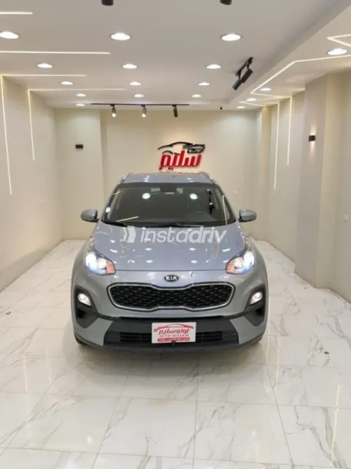 Kia Sportage 2022 Silver Used for Sale - 1