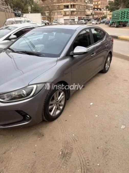 Hyundai Elantra AD 2018 Gray Used for Sale - 4