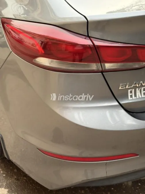 Hyundai Elantra AD 2018 Gray Used for Sale - 6