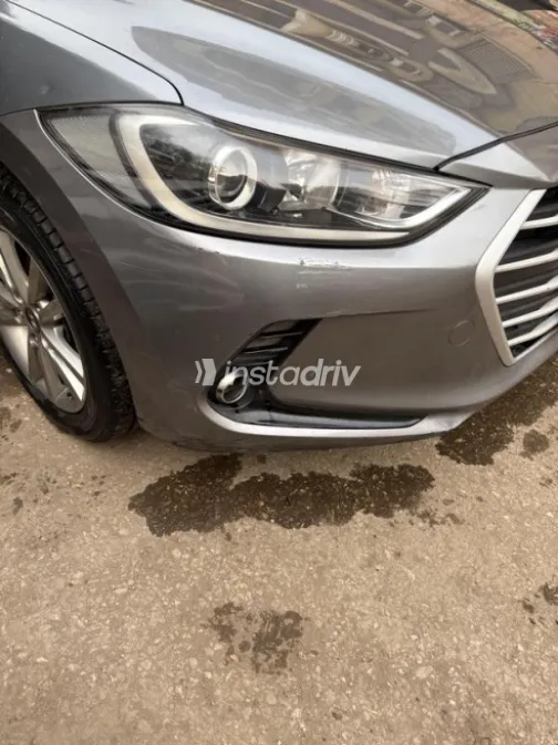 Hyundai Elantra AD 2018 Gray Used for Sale - 9