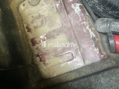 Nissan Sunny 2006 Burgundy Used for Sale - 7