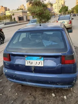 سيات ابيزا 1998 أزرق غامق مستعملة للبيع