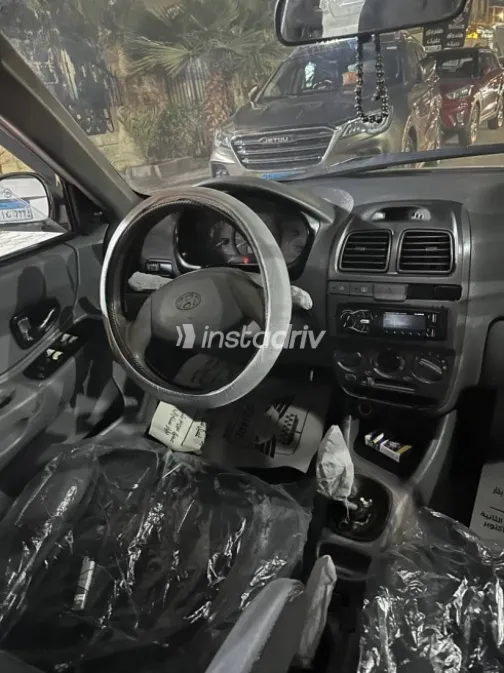 Hyundai Verna 2007 Silver Used for Sale - 5