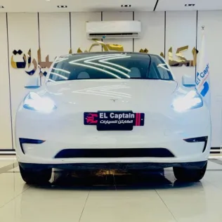 تسلا Model Y 2024 أبيض مستعملة للبيع