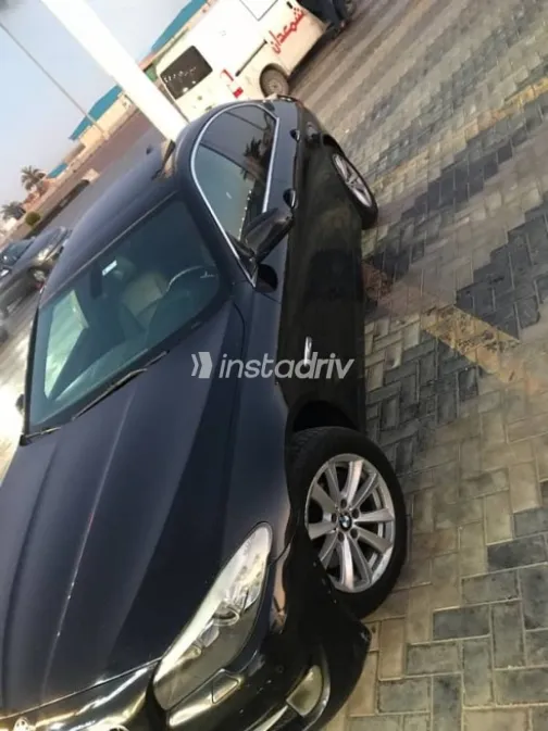بي ام دبليو 528 2011 أبيض مستعملة للبيع - 2