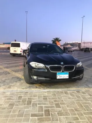 بي ام دبليو 528 2011 أبيض مستعملة للبيع