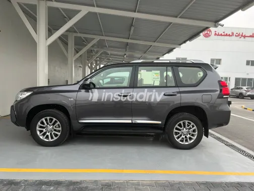 Toyota Prado 2021 Gray Used for Sale - 3