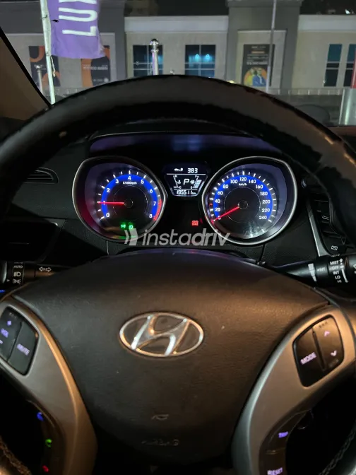 Hyundai Avante 2014 White Used for Sale - 7