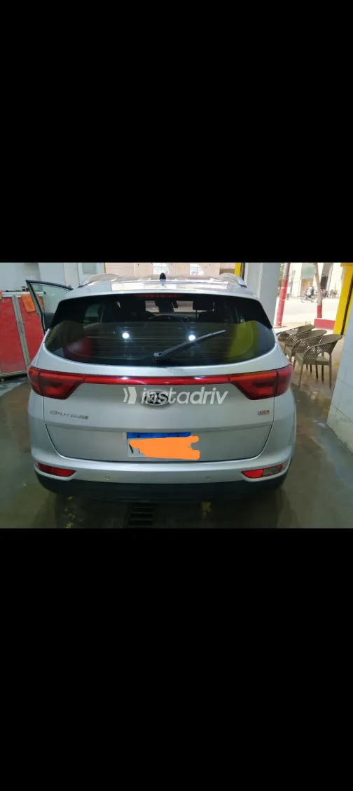 Kia Sportage 2018 Silver Used for Sale - 3