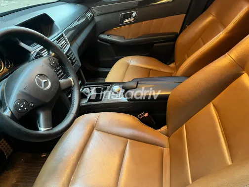 مرسيدس E 350 2010 أسود مستعملة للبيع - 9